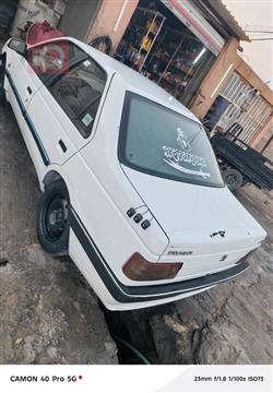 بيجو 405